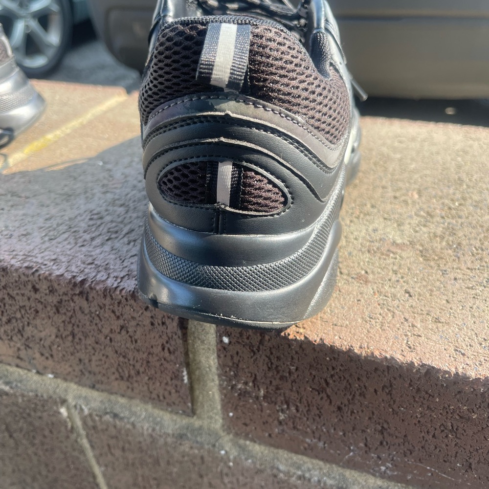 Men’s Dior B22 sneakers - Picture 6 of 10